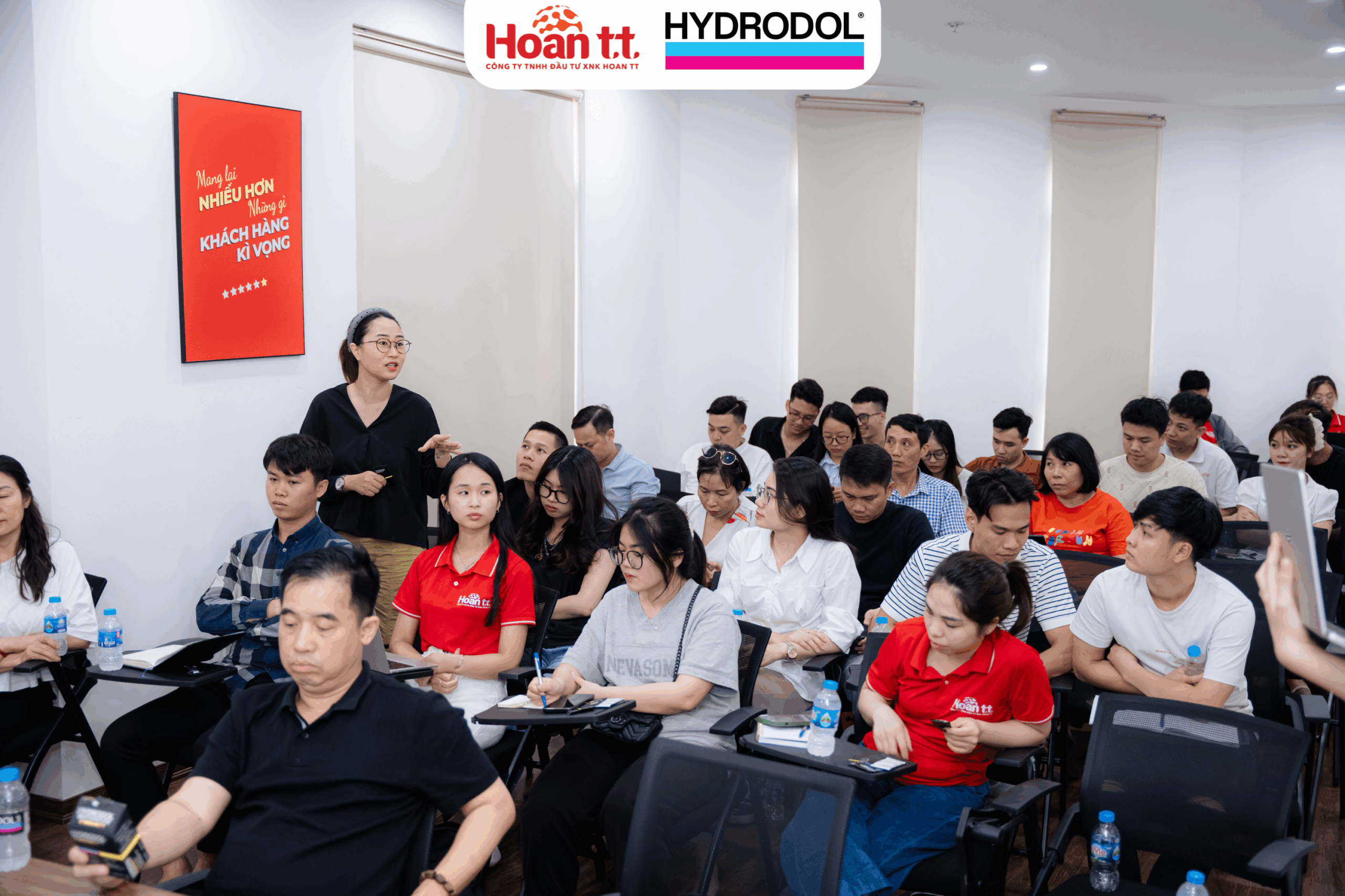 Người tham gia hỏi đáp về sản phẩm Hydrodol