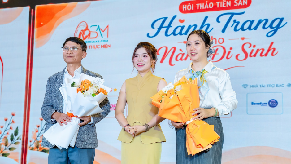 Hội thảo với sự góp mặt của BSCKII Đỗ Văn Tâm và Y sĩ Y học cổ truyền Lê Thị Bích Hiền
